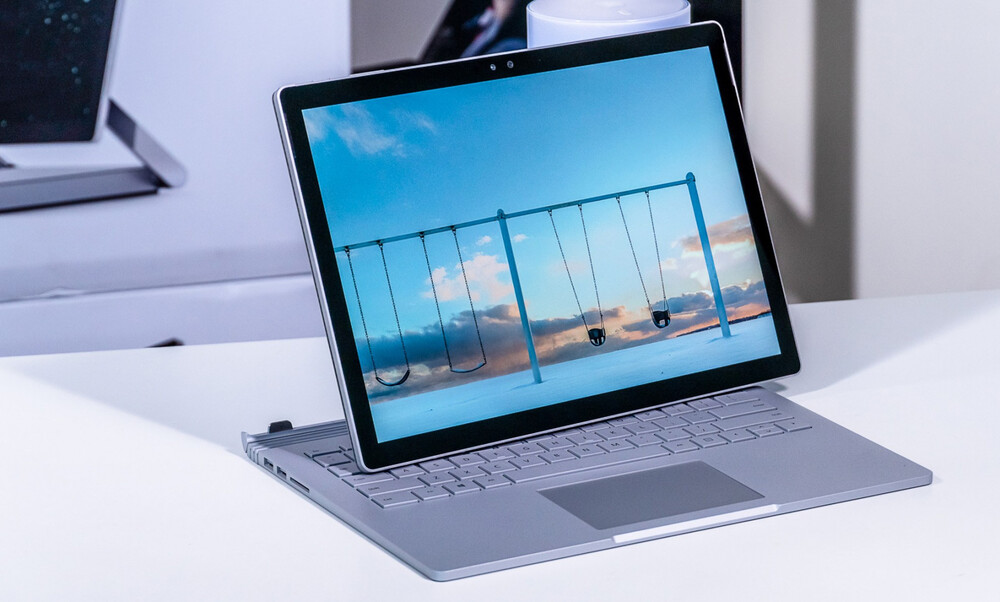 Nên mua laptop Surface Book 2 i5 giá rẻ ở đâu?