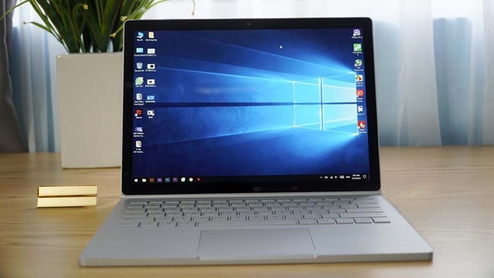 Surface book 1 cũ được thiết kế đậm chất thời trang